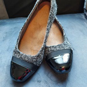 CLARKS Sz 8.5 WW (2E) Wide Juliet Monte Gray Tweed Slip on pump NEW